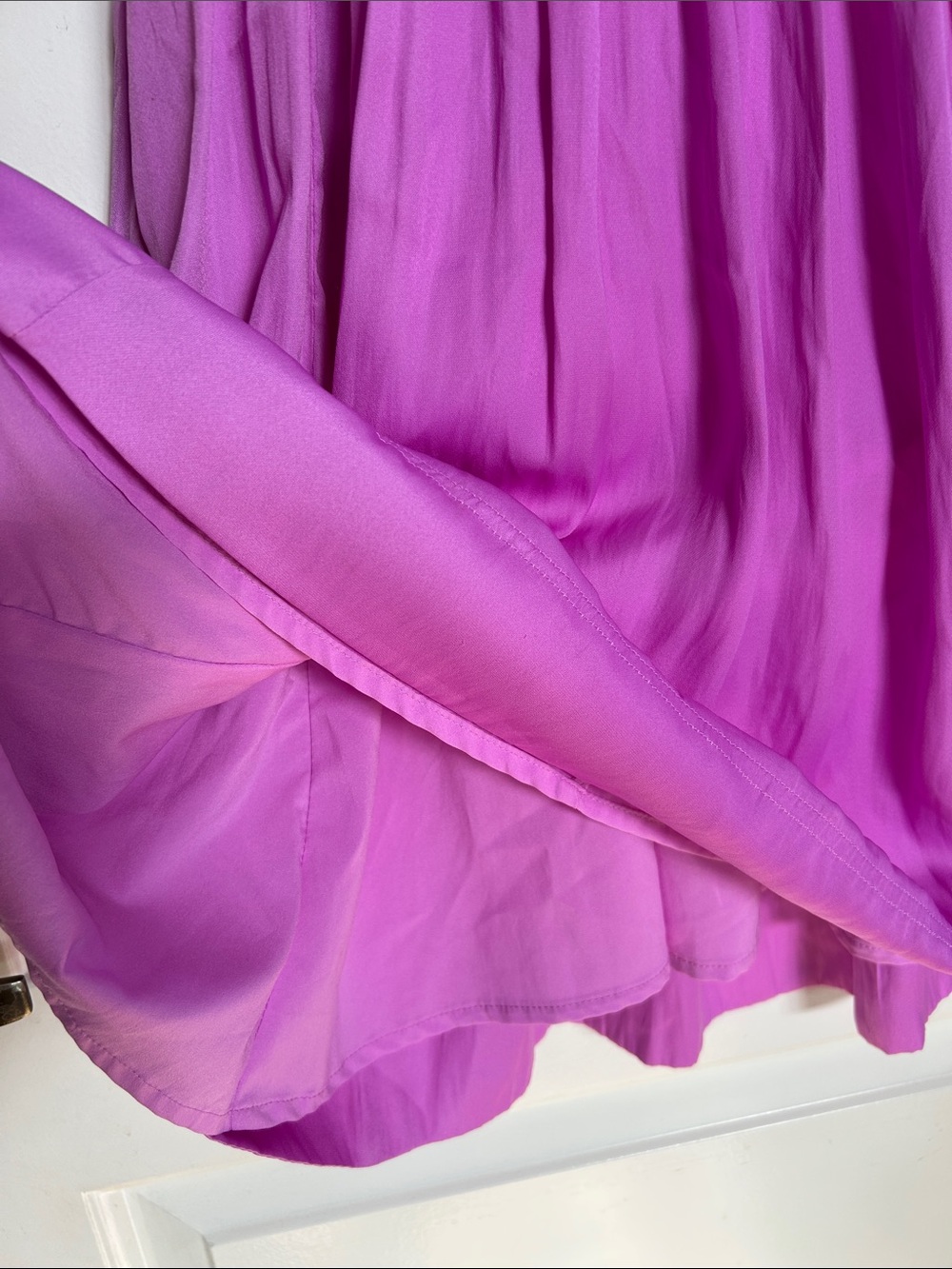 Banana Republic Sleeveless V-Neck Pleated Waist Dress in Pink - Picture 6 of 12